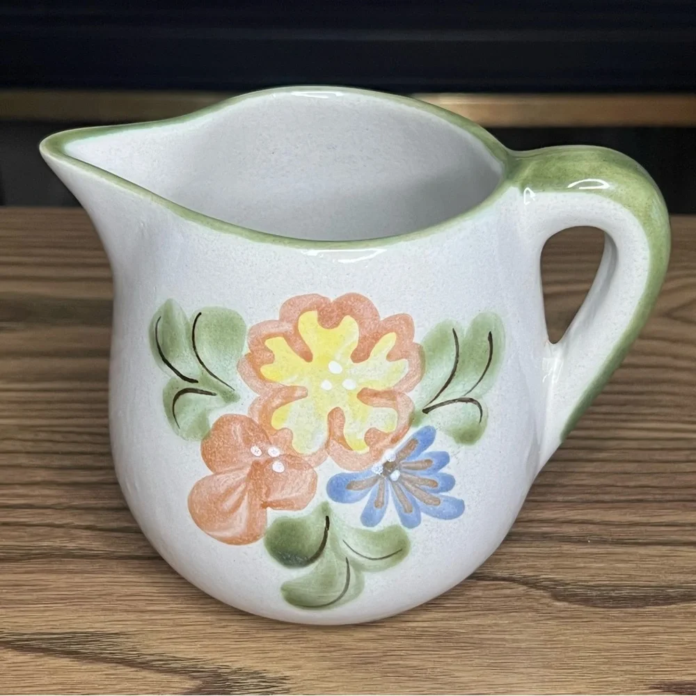 Louisville Stoneware Pottery Pitcher-Floral - Picture 12 of 12